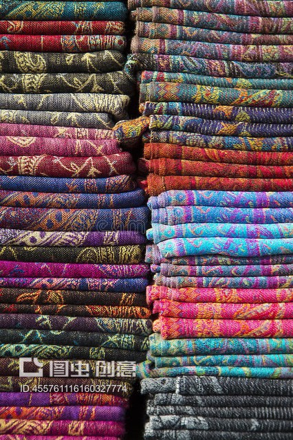 市場(chǎng)上的紡織品 針織品的獨(dú)特魅力與多樣化應(yīng)用